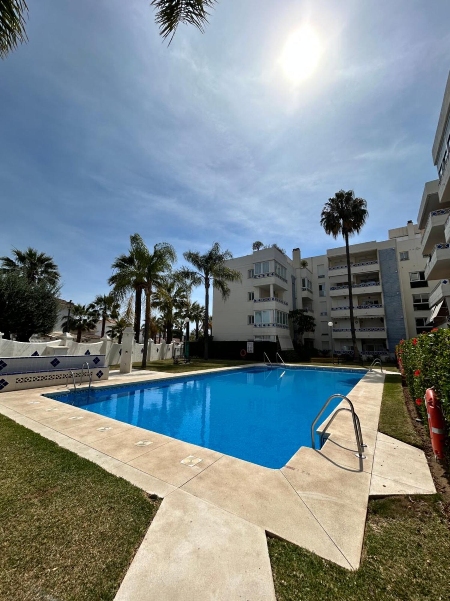 Apartamento Con Encanto Cerca De La Playa El Rosario Marbella Exterior photo