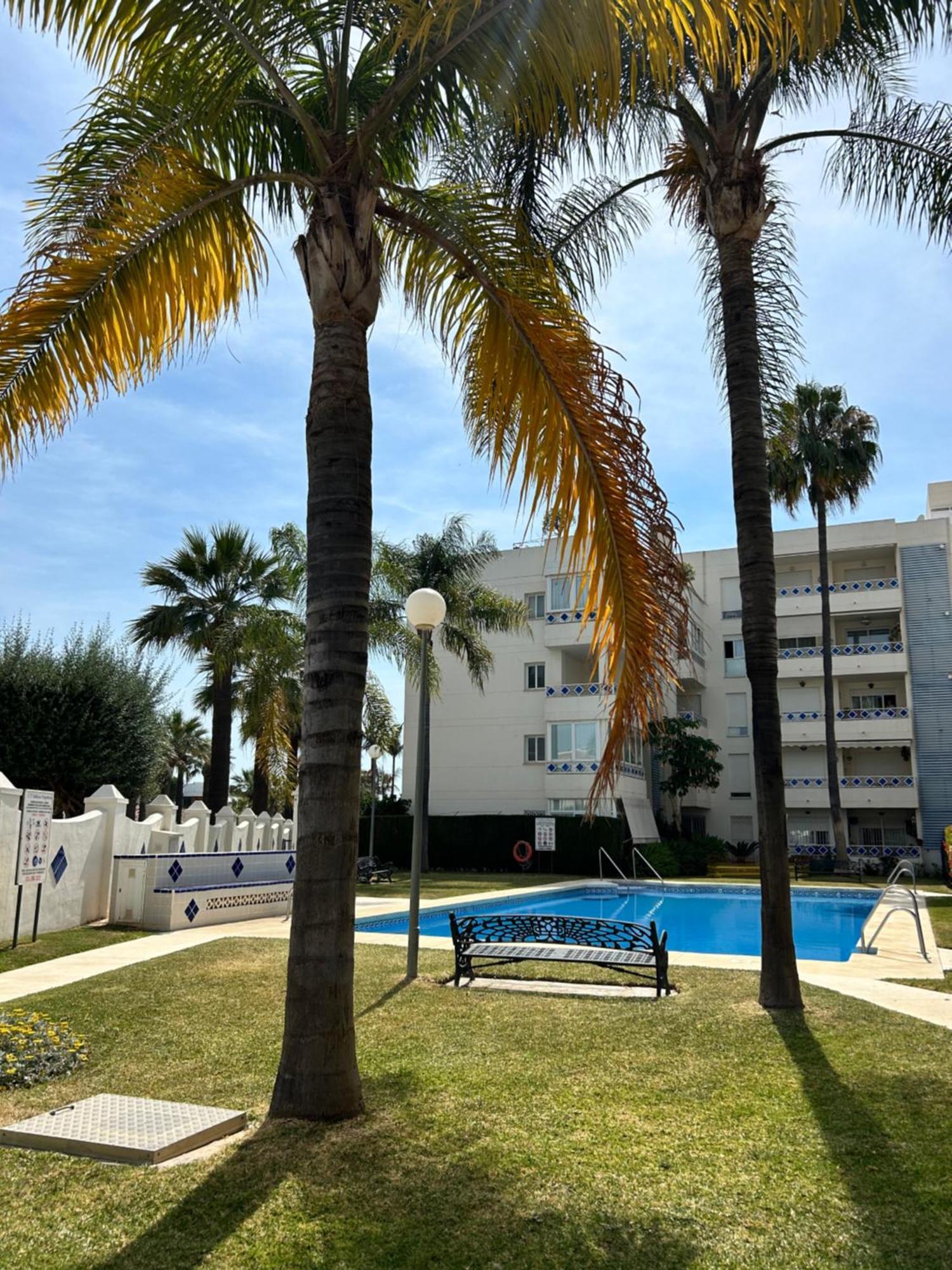 Apartamento Con Encanto Cerca De La Playa El Rosario Marbella Exterior photo